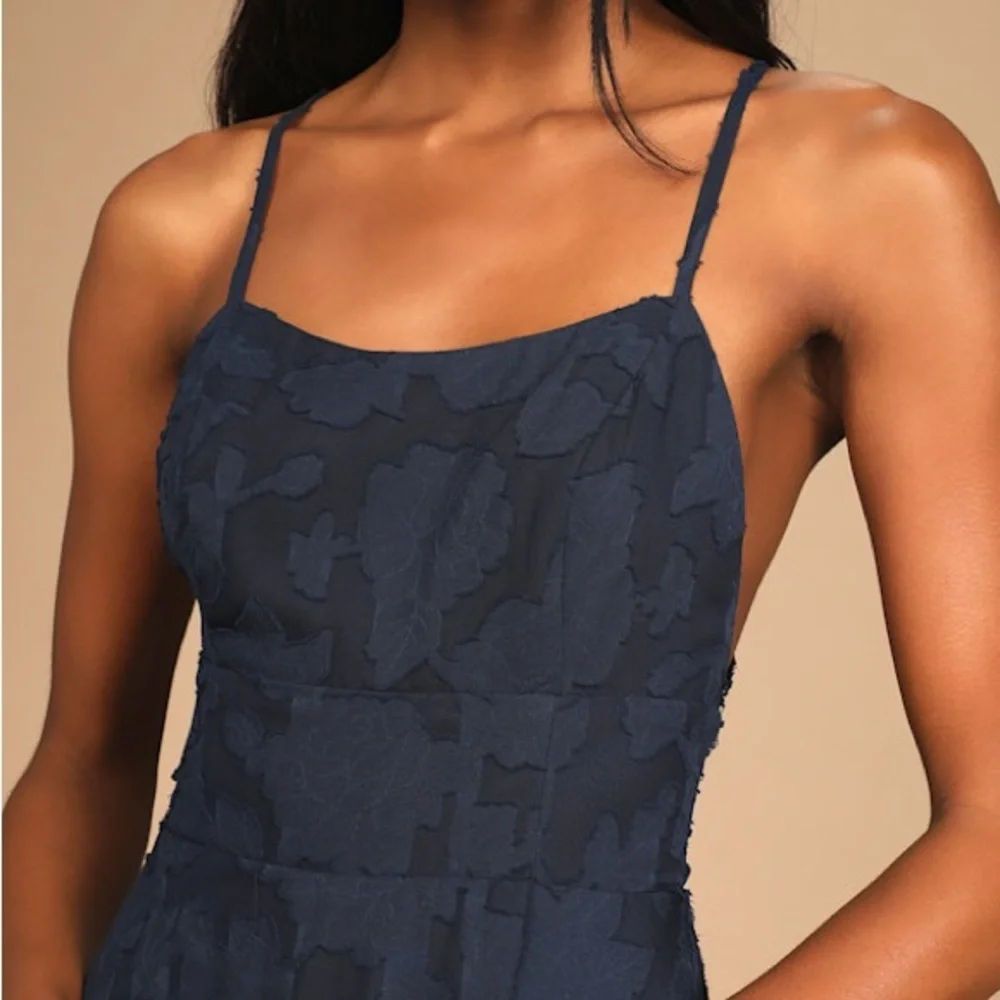NWT Lulus Let There Be Romance Blue Burnout Floral Maxi Wedding Guest Dress L - Picture 5 of 16
